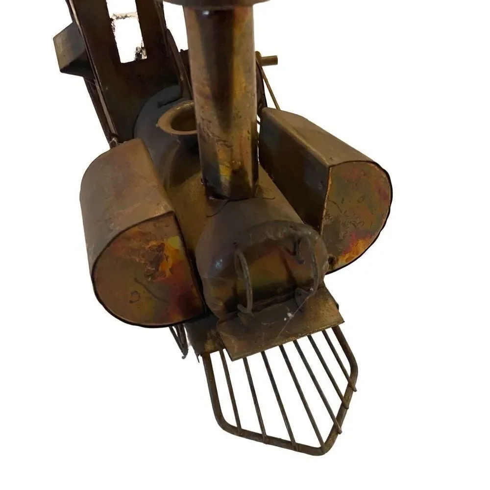 HTC Tin Old Steam Engine Music Box - Plays: “ Chatta Nooga Choo Choo”